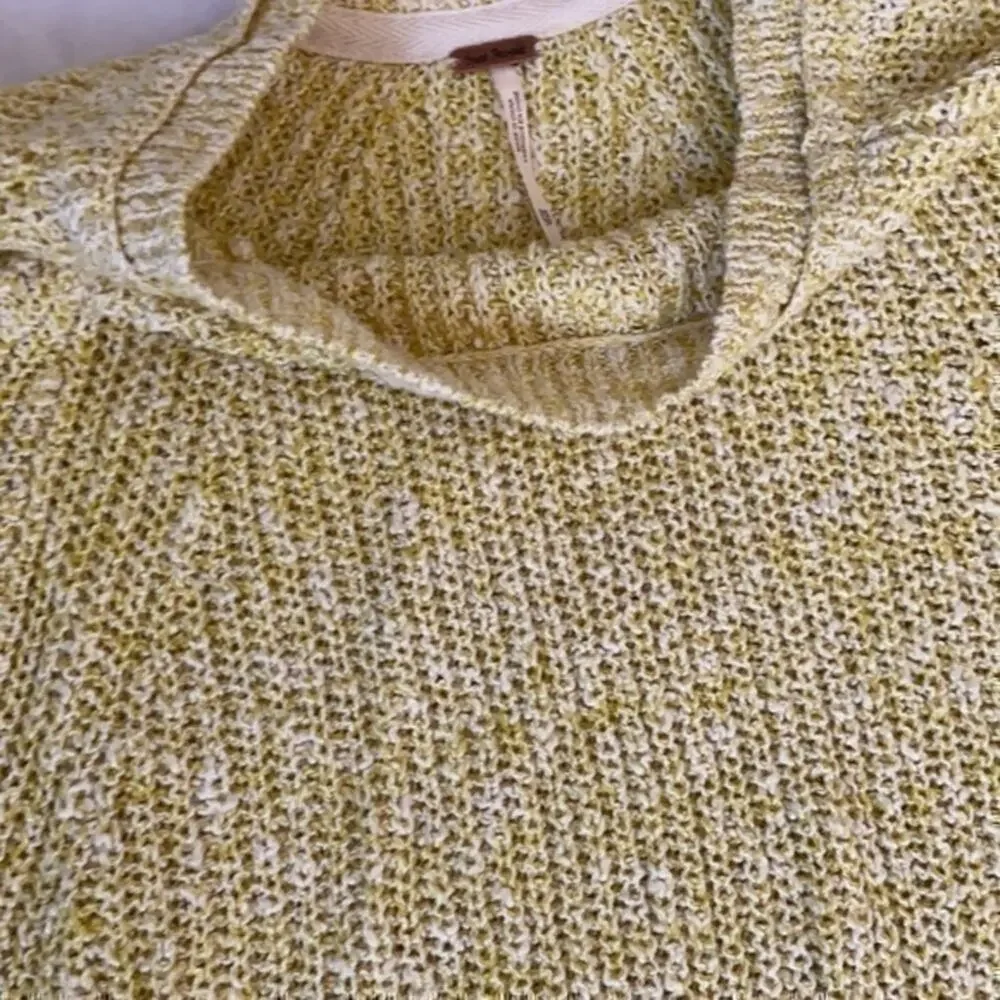 Free People Lemon Yellow Long Sleeve Crew Neck Sweater XS